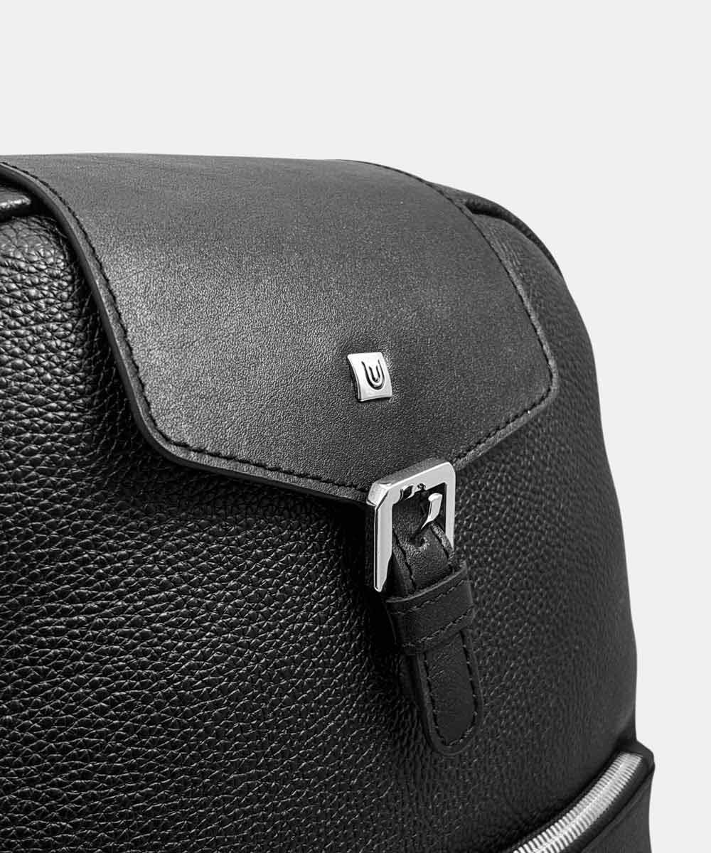 کوله پشتی چرم زنانه مدل 4400093