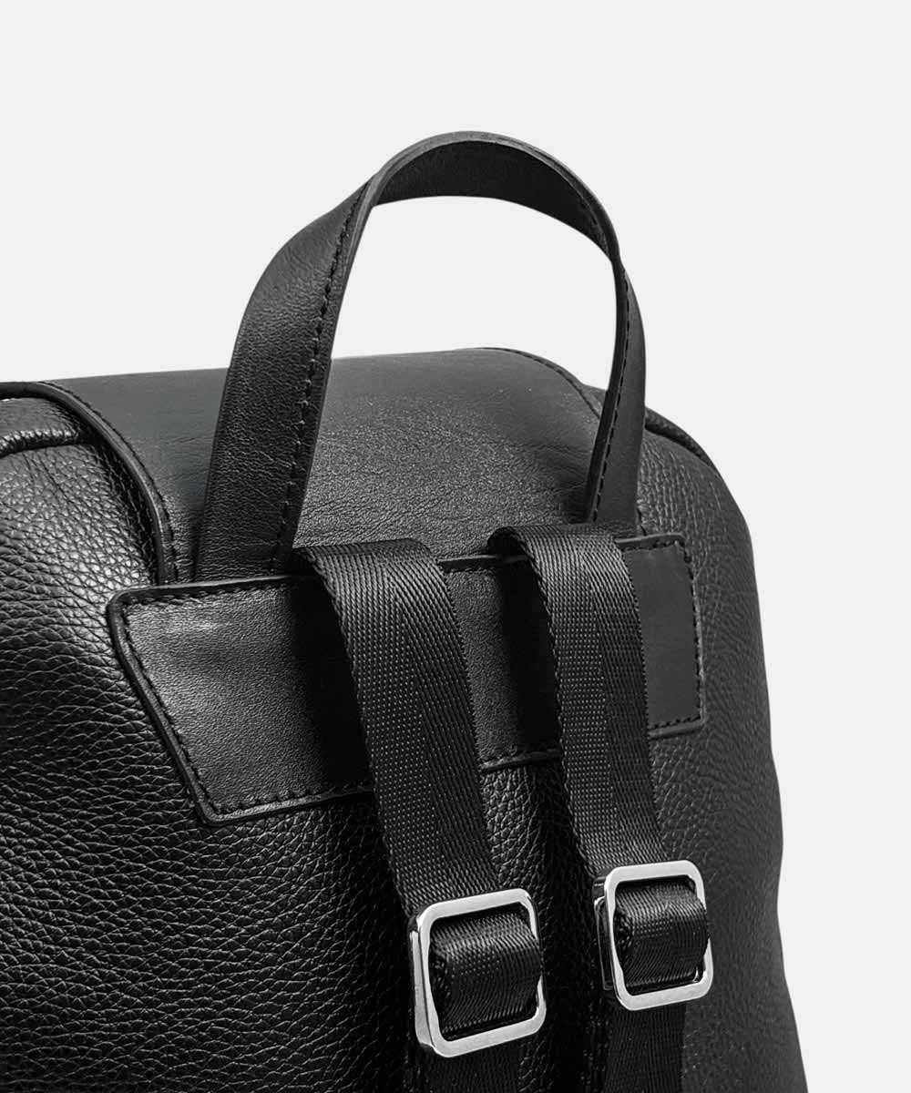 کوله پشتی چرم زنانه مدل 4400093