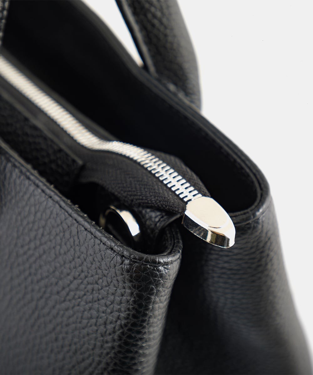 کیف چرم زنانه دوشی ساعدی مدل 4200089